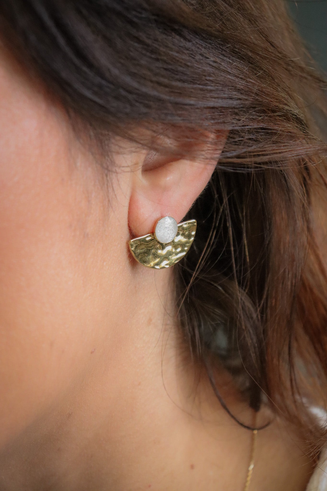 Boucles d'oreilles Anka blanc nacré