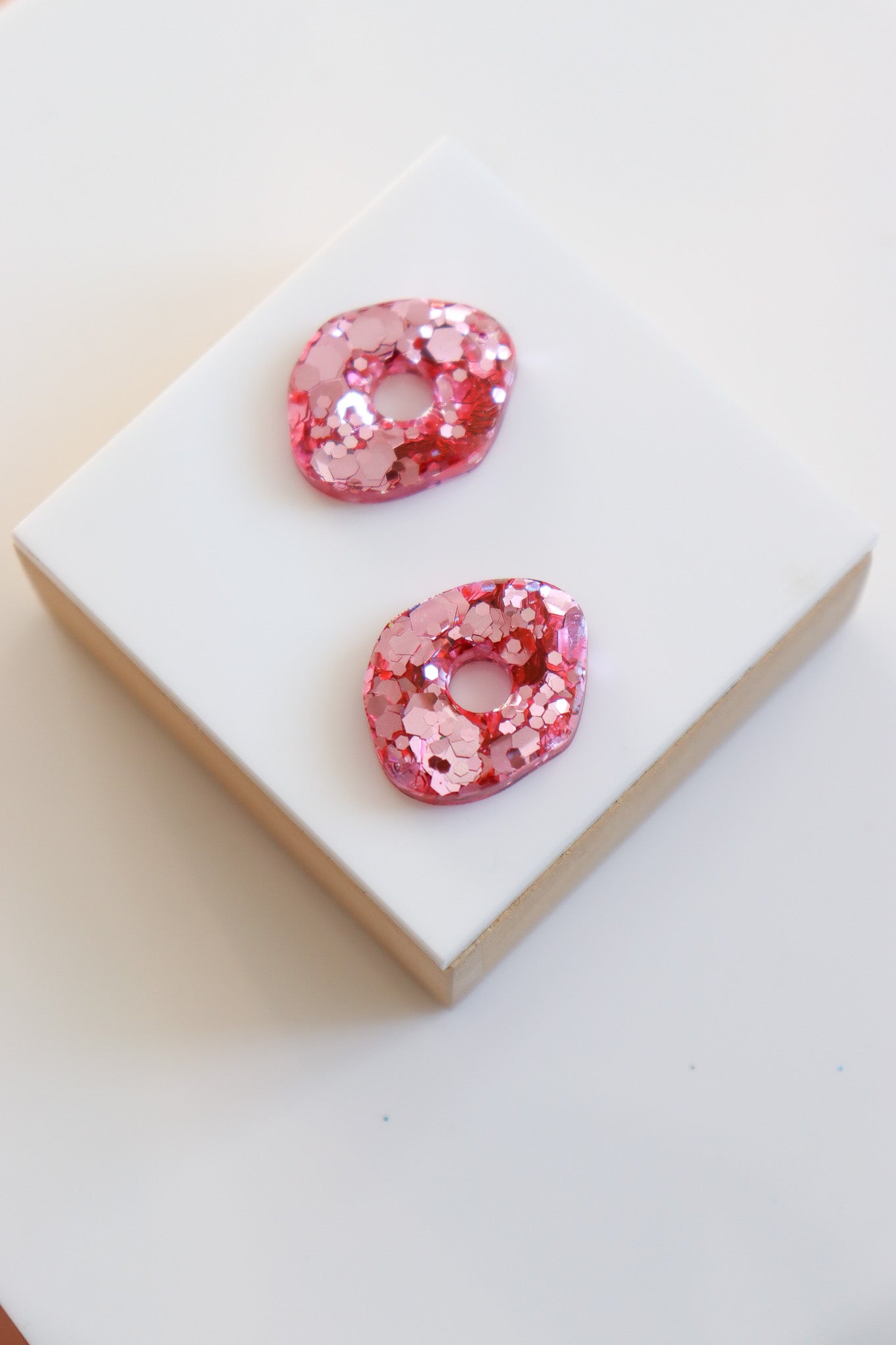 Créoles Céleste Vieux rose holographique