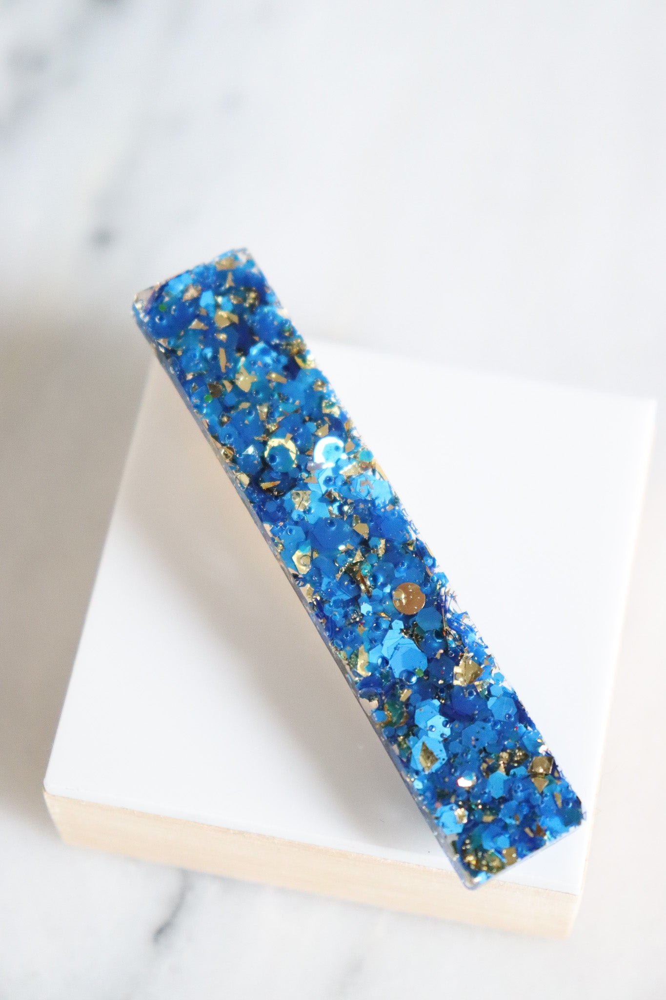 Barrette Paillettes Bleues et Or