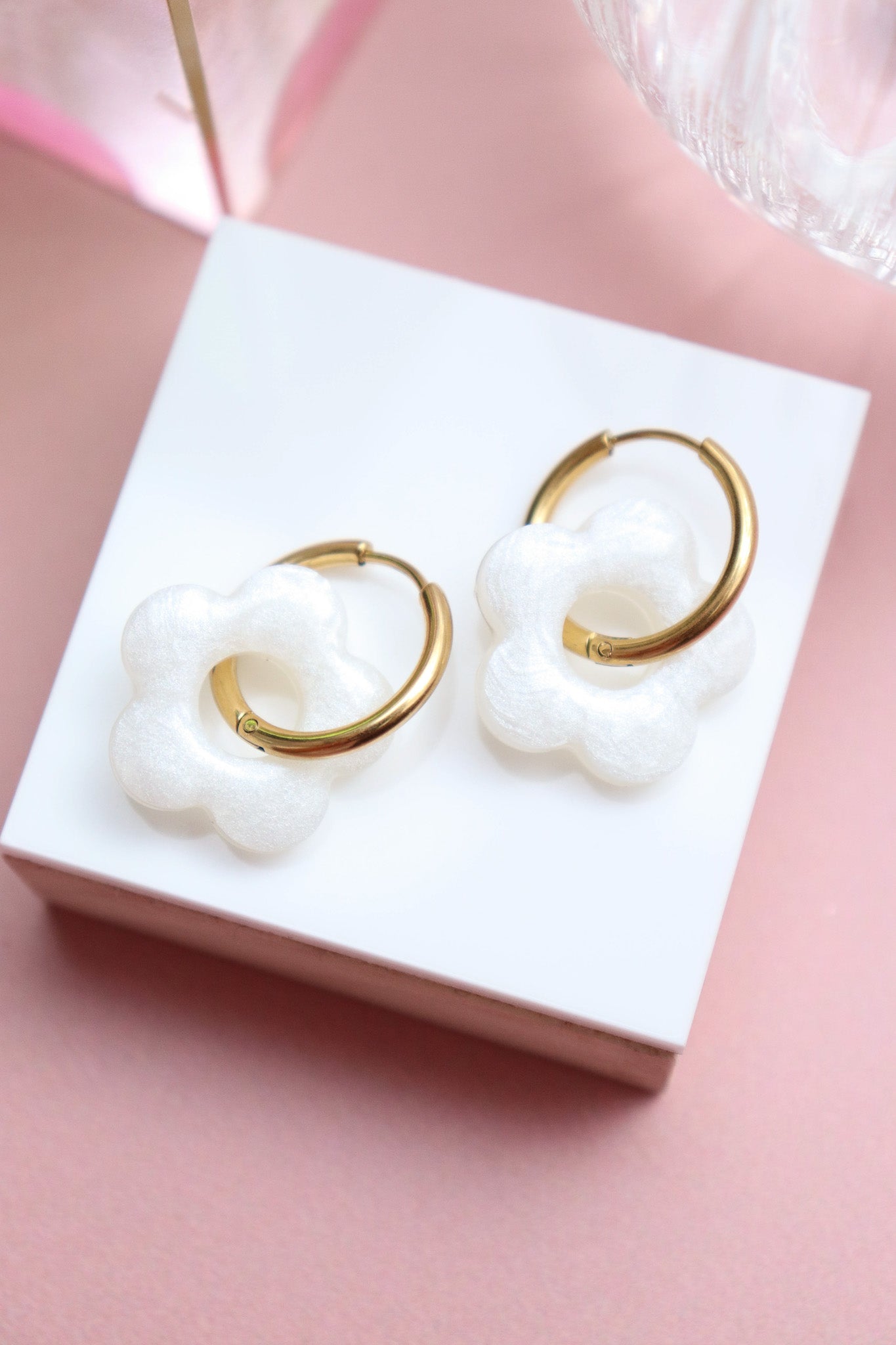 Créoles Isabelle Blanc Nacré